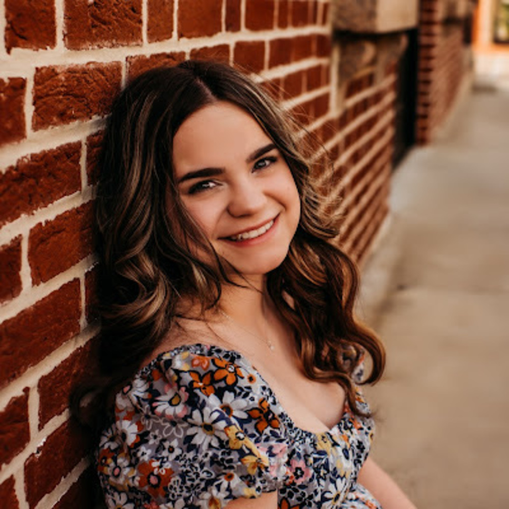 Meet your Posher, Brenna